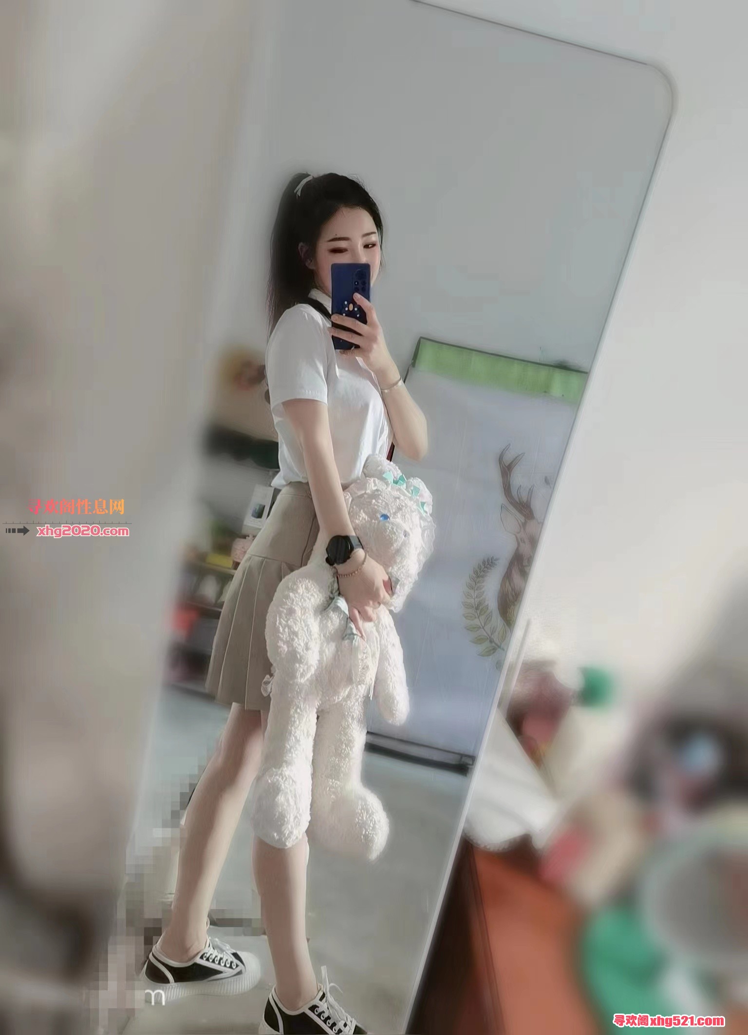 213203bs0y8msyvzeferrf.jpg