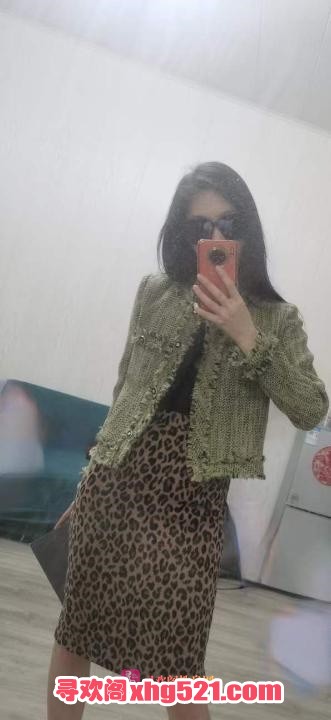 54dc2ff5-8d2b-40a5-b85d-1b61f0e74c13.jpg