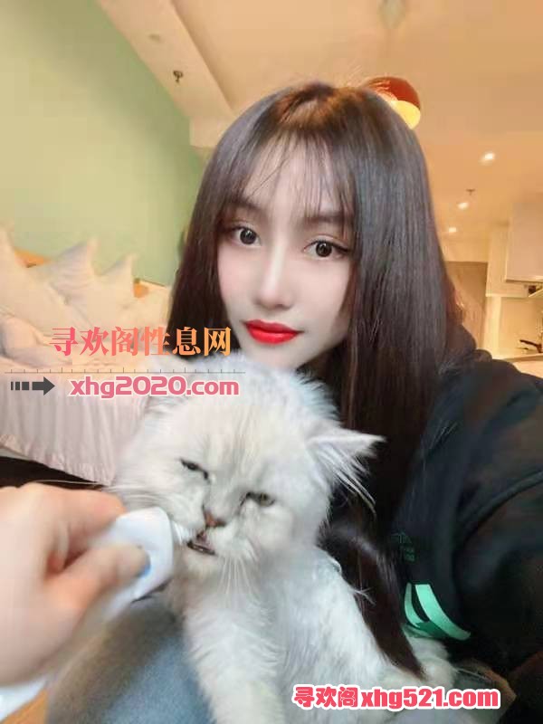 211658ngmzrm0amoromc80.jpg