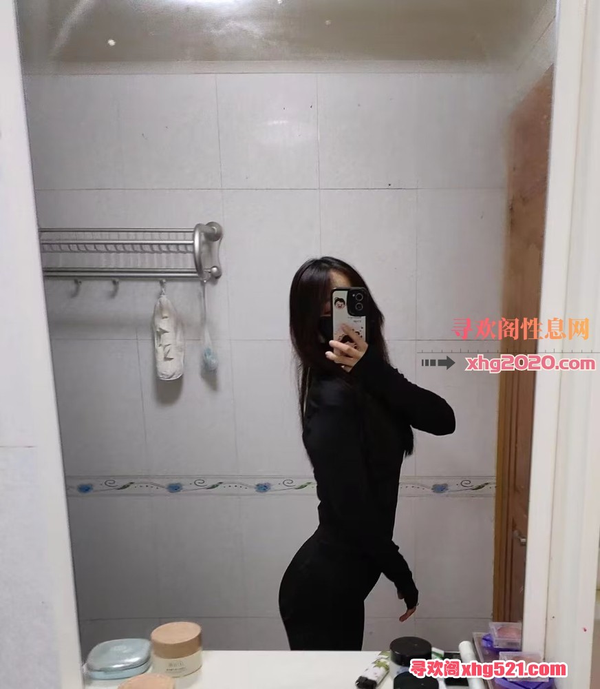 212028g3d7lixr3q7xzgi4.jpeg