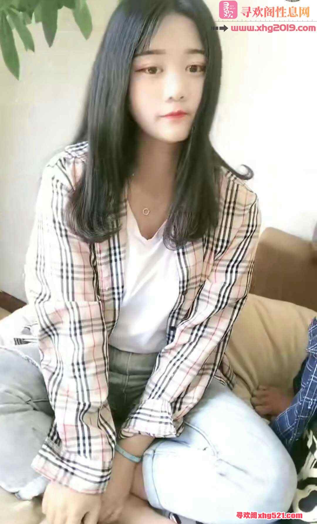 162043y11qv01rqudasaa1.jpg