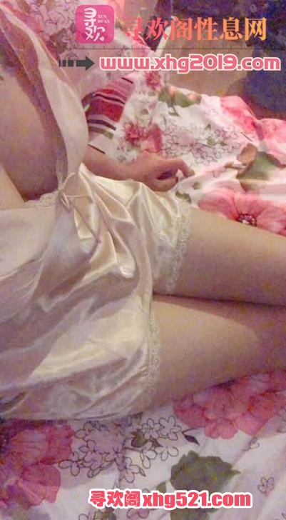 172327wpzup20csbbollzg.jpg