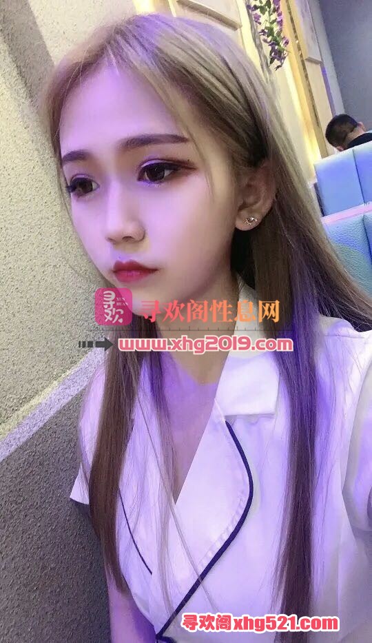 190256b411uh1fu140hz4g.jpg