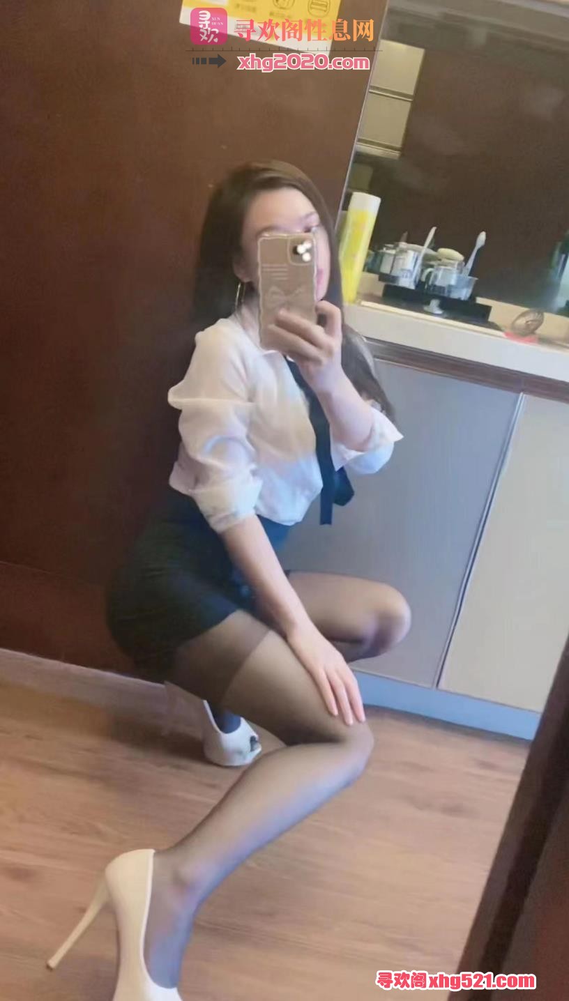 214542bi9xxf1kitvg09wr.jpg