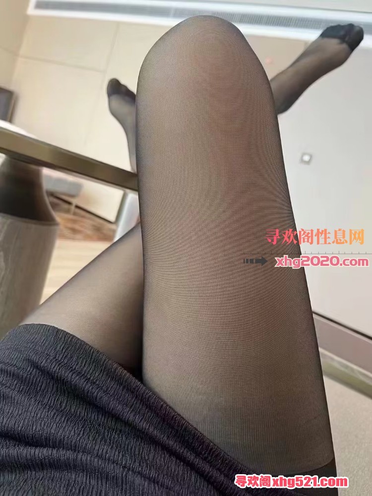 163517nb1gpqvzb84617xx.jpg