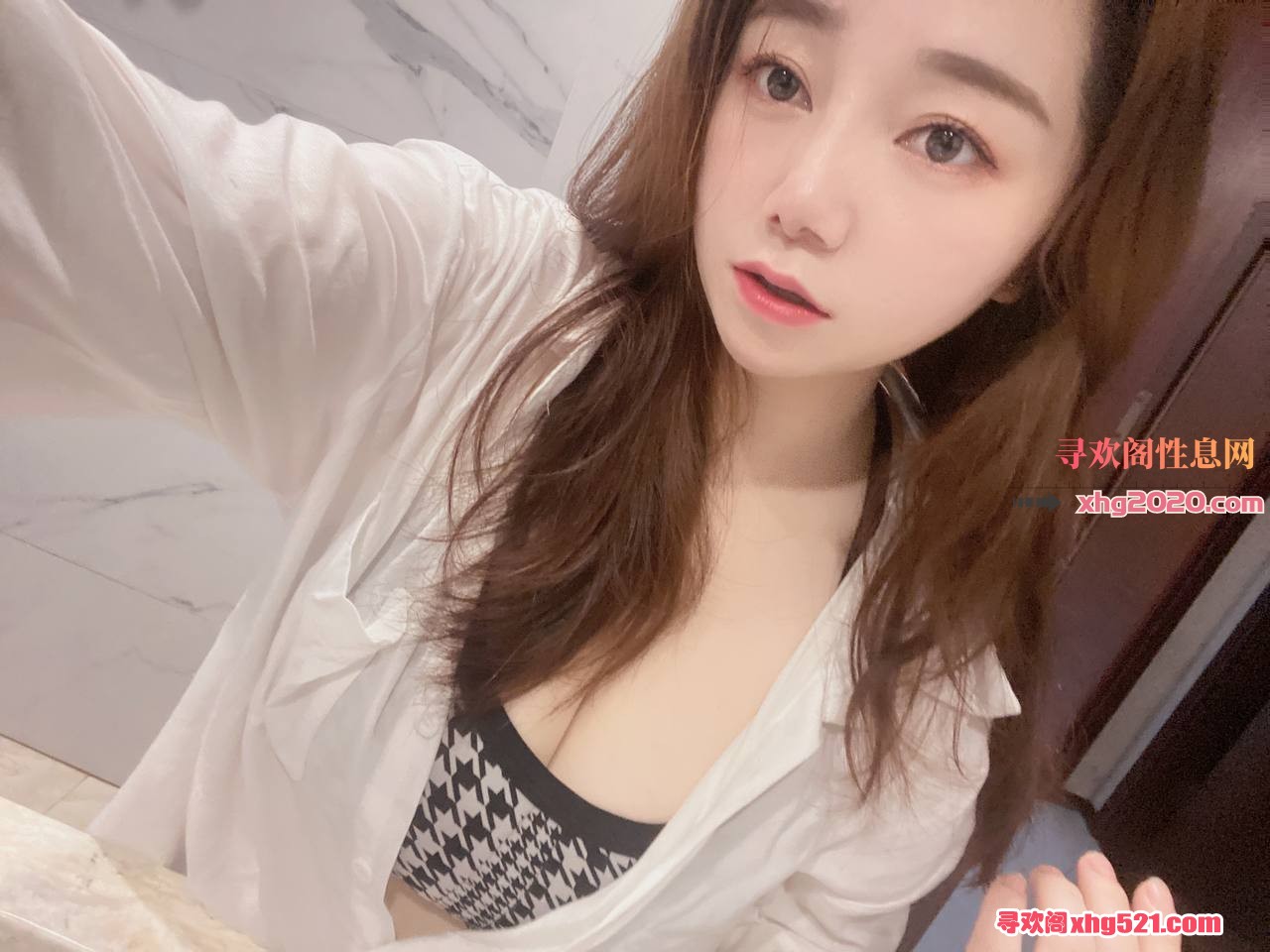 171914c6wwiz9io6o8398b.jpg