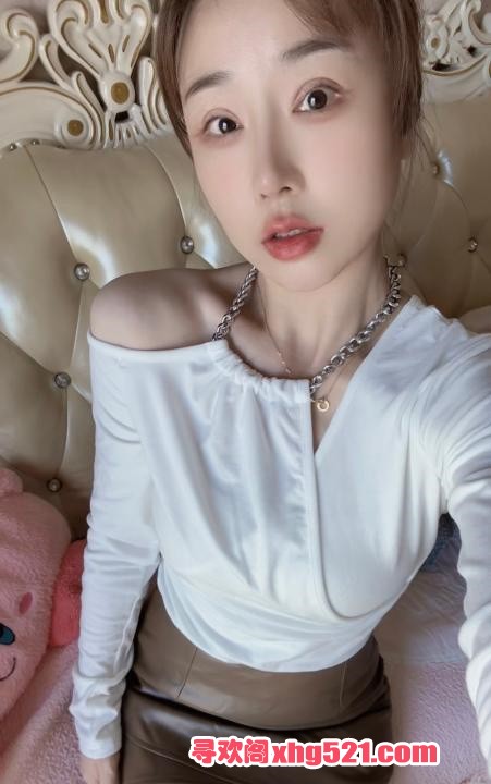 e499bab6-a9a9-4b8c-b725-4a1f9d71b4a4.jpg
