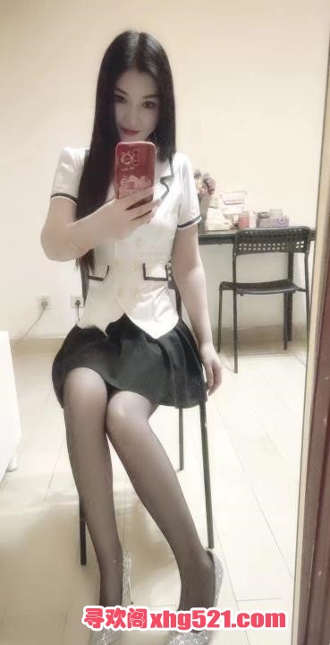 beac283a-b7fa-461d-84b8-fb972c8352b7.jpg