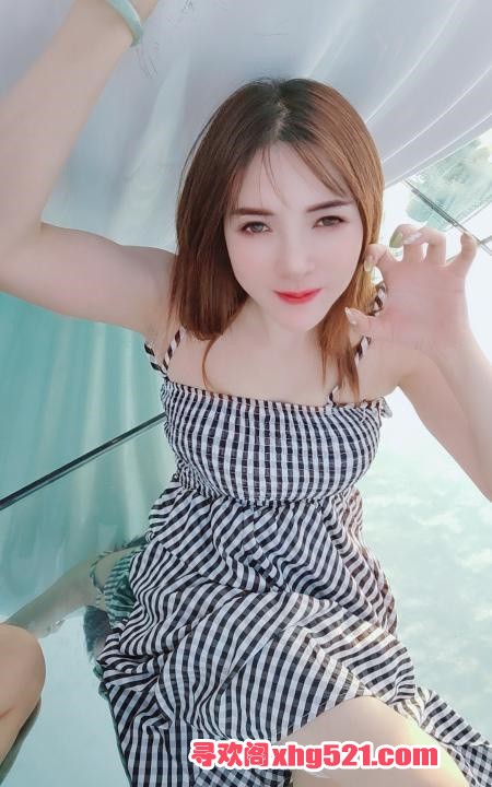1c5534a6-5a61-4603-85d5-1ec88eb522f1.jpg