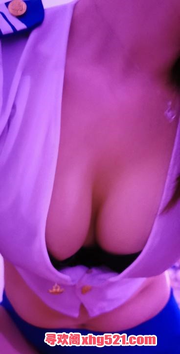 8dd4ff1a-b7c3-400b-9fef-c0bd15ee1e78.jpg
