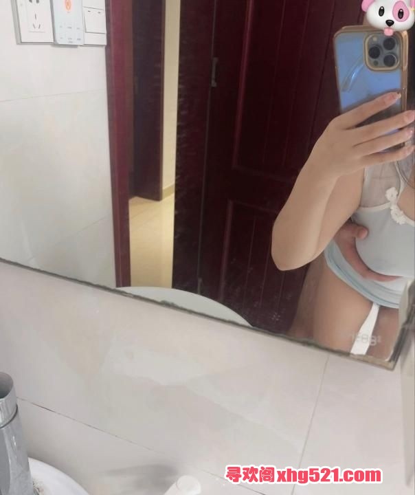 e76e07b2-6661-47bd-900a-1e38cbdc8b03.jpg