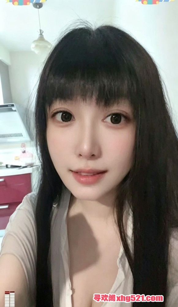 154157xggzggnfgi3csdcb.jpg